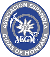 Logo de la Asociación Española de Guías de Montaña (AEGM)